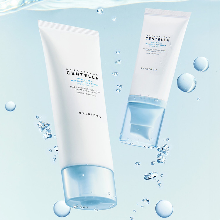ضد آفتاب سنتلا اسکین 1004 بی رنگ SPF50 حجم ۵۰ میل